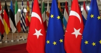 AB Liderler Zirvesi ve AB-Türkiye ilişkilerinin geleceği 25-26 Mart 2021 tarihlerinde çevrimiçi olarak gerçekleşen Avrupa Birliği Liderler Zirvesi’nde yeni tip koronavirüs (Kovid-19) aşı çalışmaları, dijitalleşme hedefleri ve AB’nin Rusya ve Türkiye ile ilişkileri hakkında değerlendirmelerde bulunuldu.